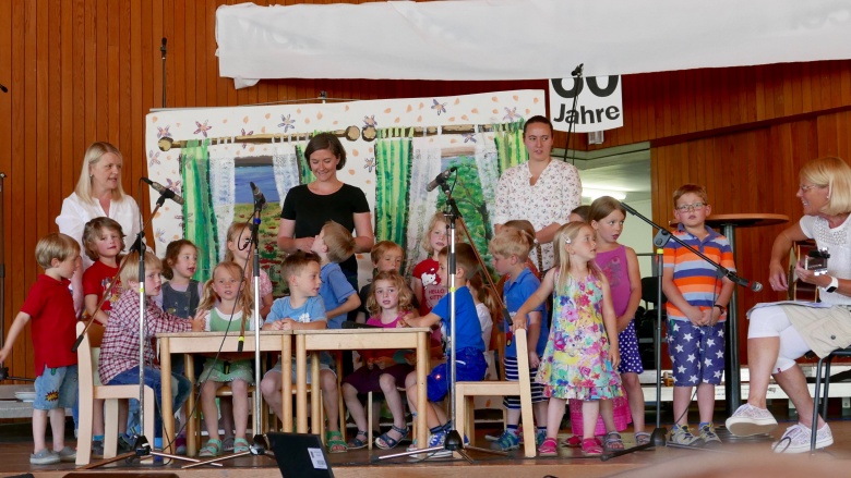 Volkslieder ausgewählt von den Grosseltern der Kindergartenkinder