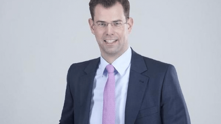 Dr. Torsten Bieber